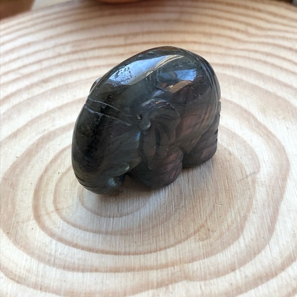 Labradorite Elephant - Picture 3 of 14